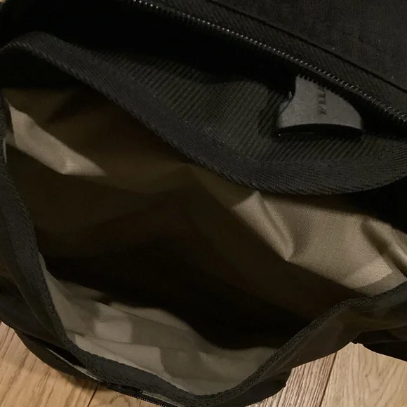 Filson surveyor 36 L Black Men's Backpack - Picture 11 of 13